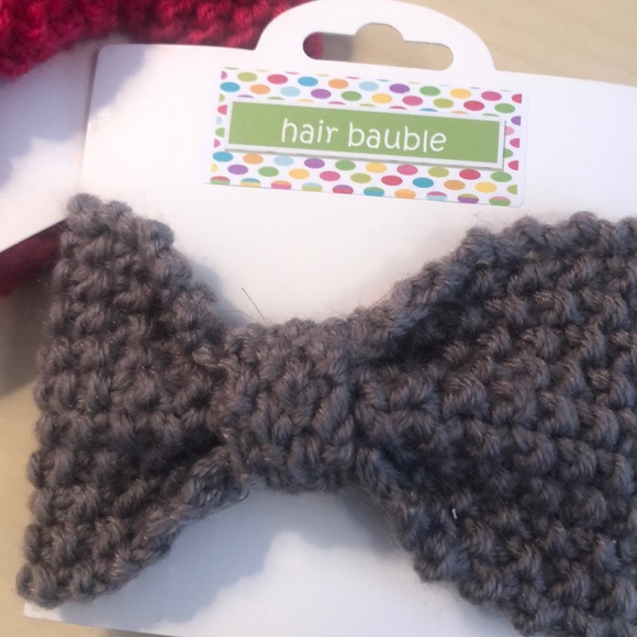 NWT Set of 2 Crocheted Baby Headbands - Picture 2 of 3